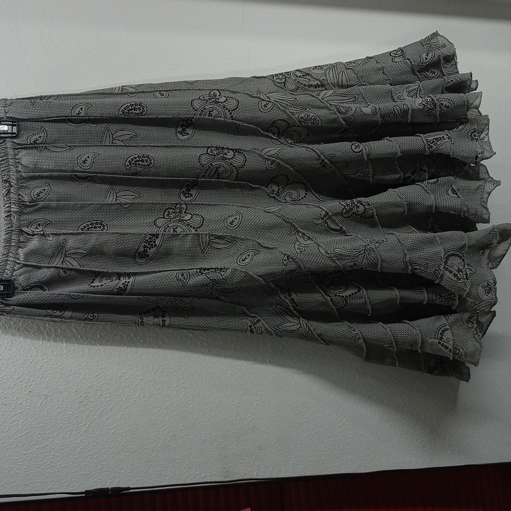 Mix Noveau Flow Skirt